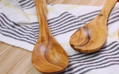 how do you clean wooden spoons