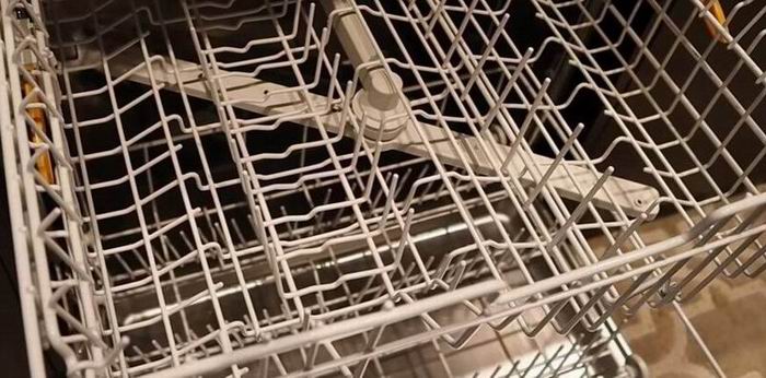 pros and cons of plastic tub dishwasher